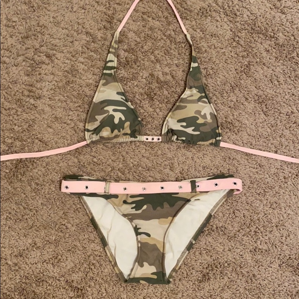Light pink and camo Bikini!